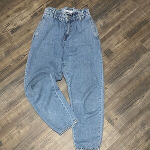 Zara Women's High Rise Blue Jeans